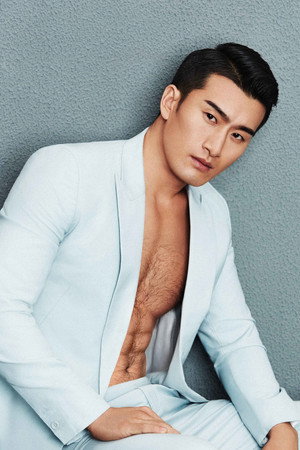 杨钧