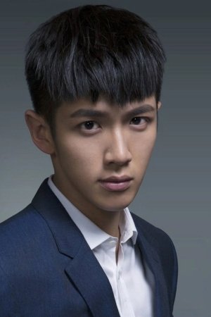 Kha Chấn Đông